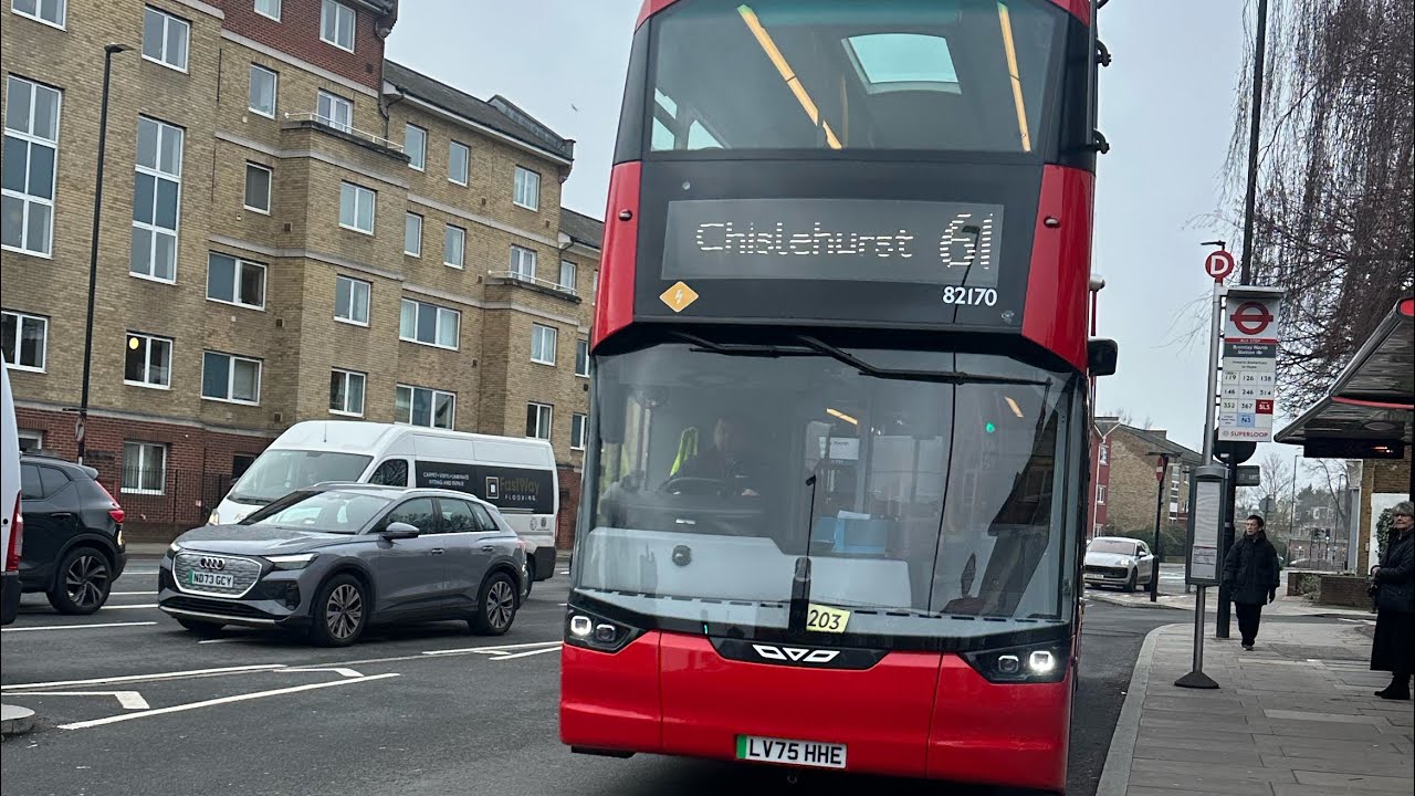 *LV75 HHE*Stagecoach London 75Reg Wright Streetdeck Electroliner 