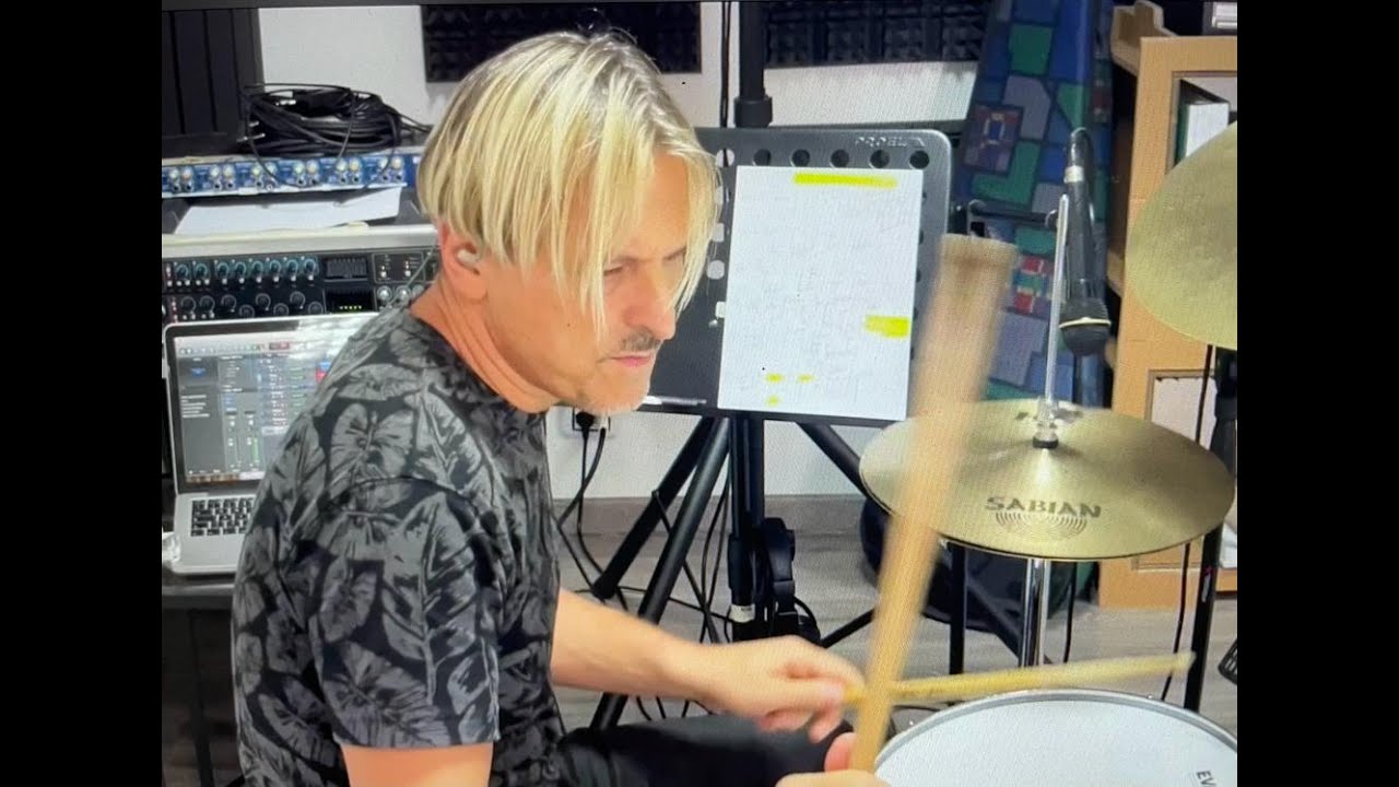 RUNNING OUT ON ME - ROBBEN FORD - DRUM COVER MATTEO MAFESSANTI