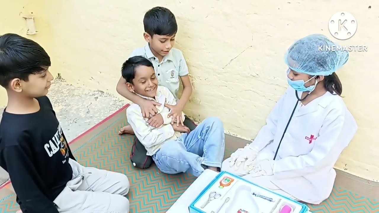 Uzzaif ko ho gya bukhar doctor ne lgai sui/comedy group@thehasveen 