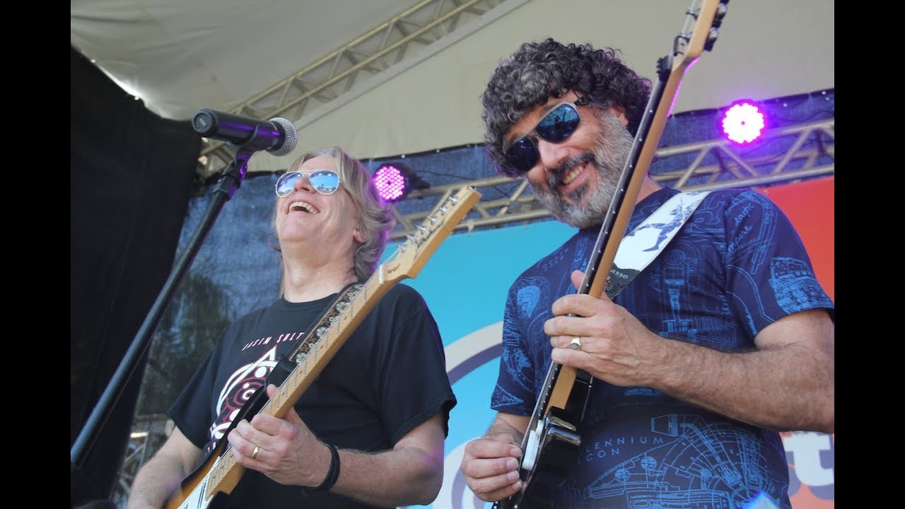 DOCUMENTÁRIO BOSSA HITS TOUR 2018 COMPLETO Andy Timmons Sydnei Carvalho