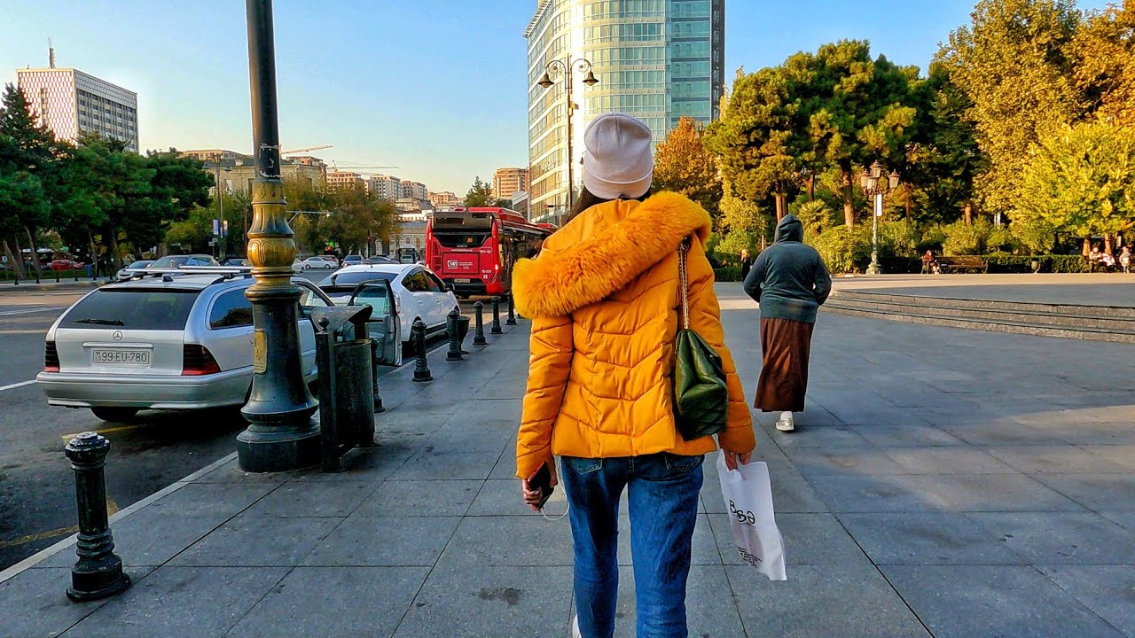 Piyada Gəzinti Turu - 28 Mall və Metro 28 May  (Noyabr 2021) Baku, Azerbaijan | Баку, Walking tour