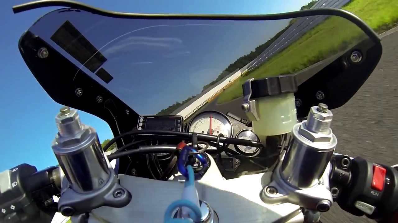 20130901袖ヶ浦フォレストレースウェイTRX850