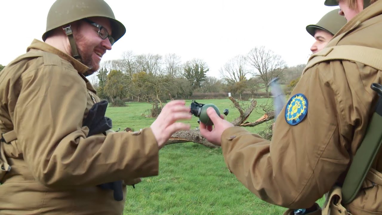 Simon throws a grenade