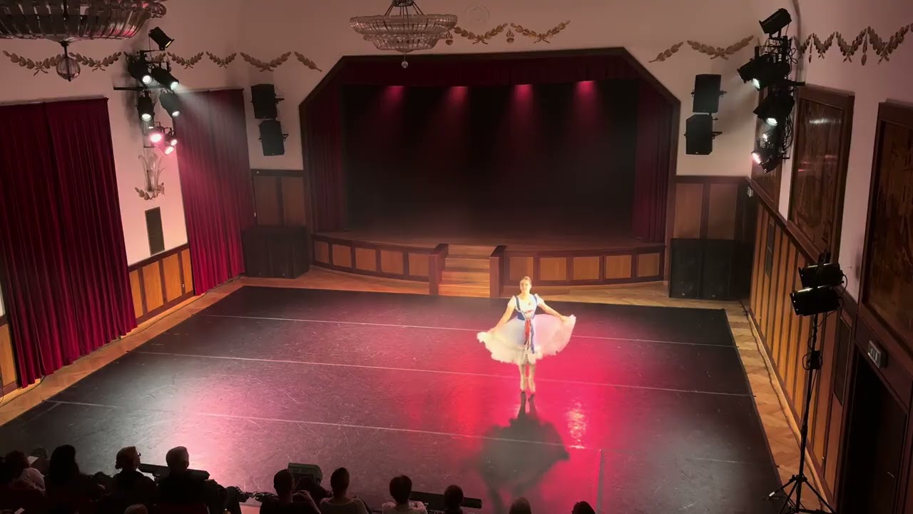ZUŠ J.Cikkera-tanečný odbor  Miniatúry z klasického tanca...december 2025