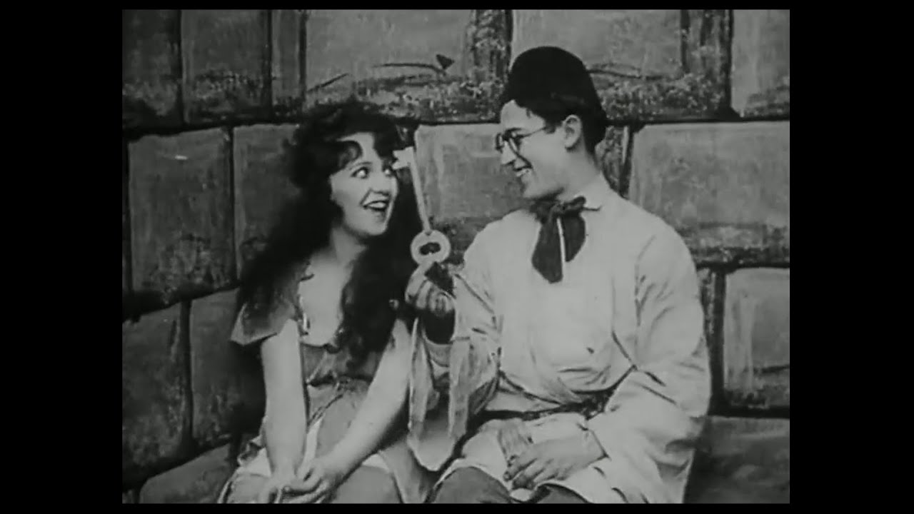 SOMEWHERE IN TURKEY (1918) - Harold Lloyd