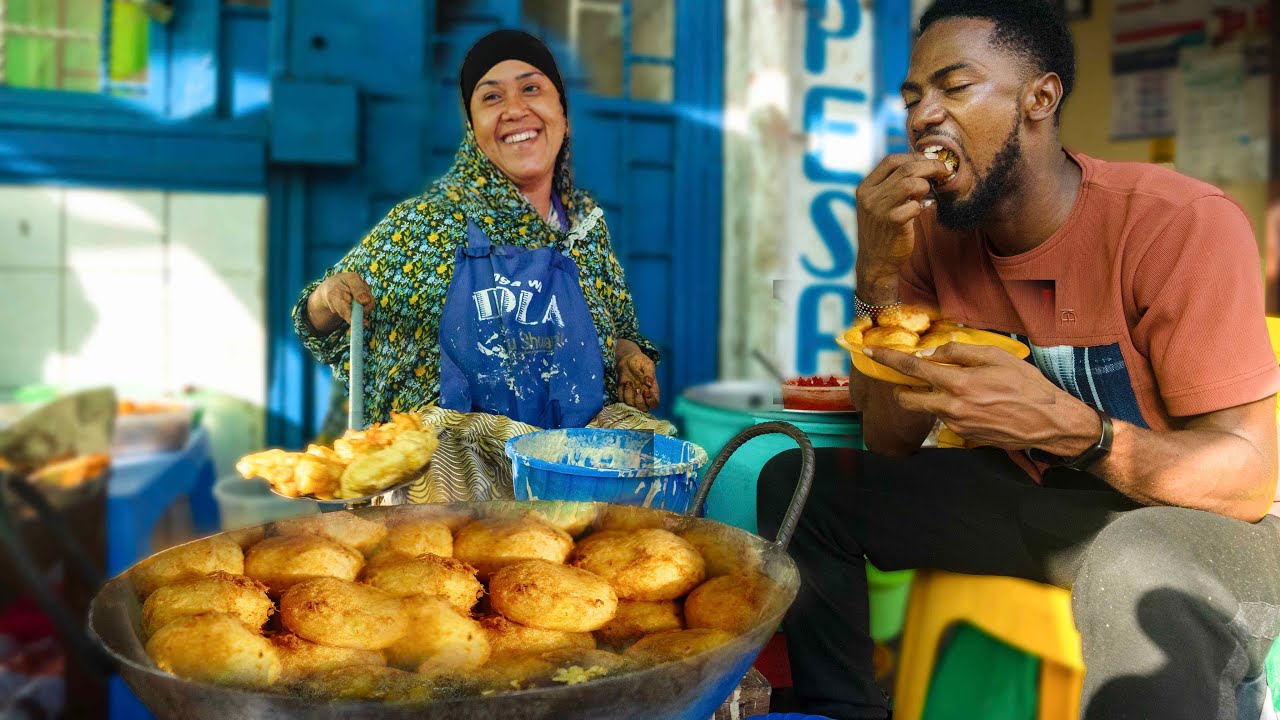 How to Make Kenya’s / East Africa’s Most famous Snack | Swahili Breakfast, Lunch & Dinner Food