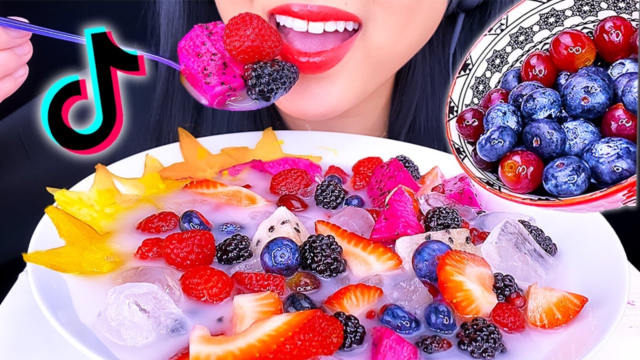 ASMR NATURES CEREAL TIK TOK VIRAL FOODS | Fruits & Coconut Water | EATING SHOW | ASMR Phan