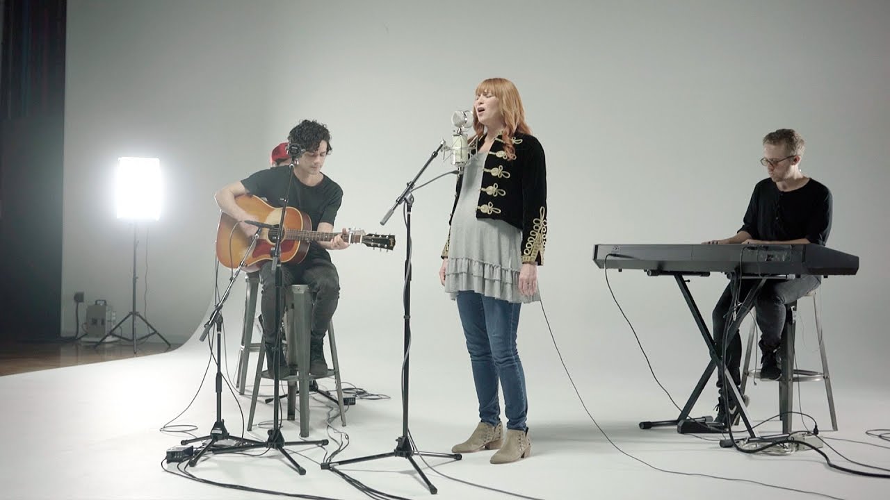 Throne Room // Kim Walker Smith // Worship Together Session