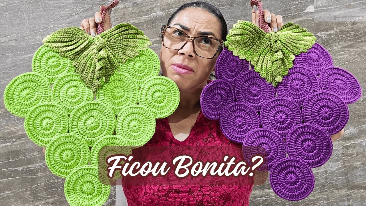 MESA POSTA COM SOUPLAST UVA CROCHÊ DE DUAS CORES! FICOU BONITA? - Vlog de Crochê - Alvenir Svagera