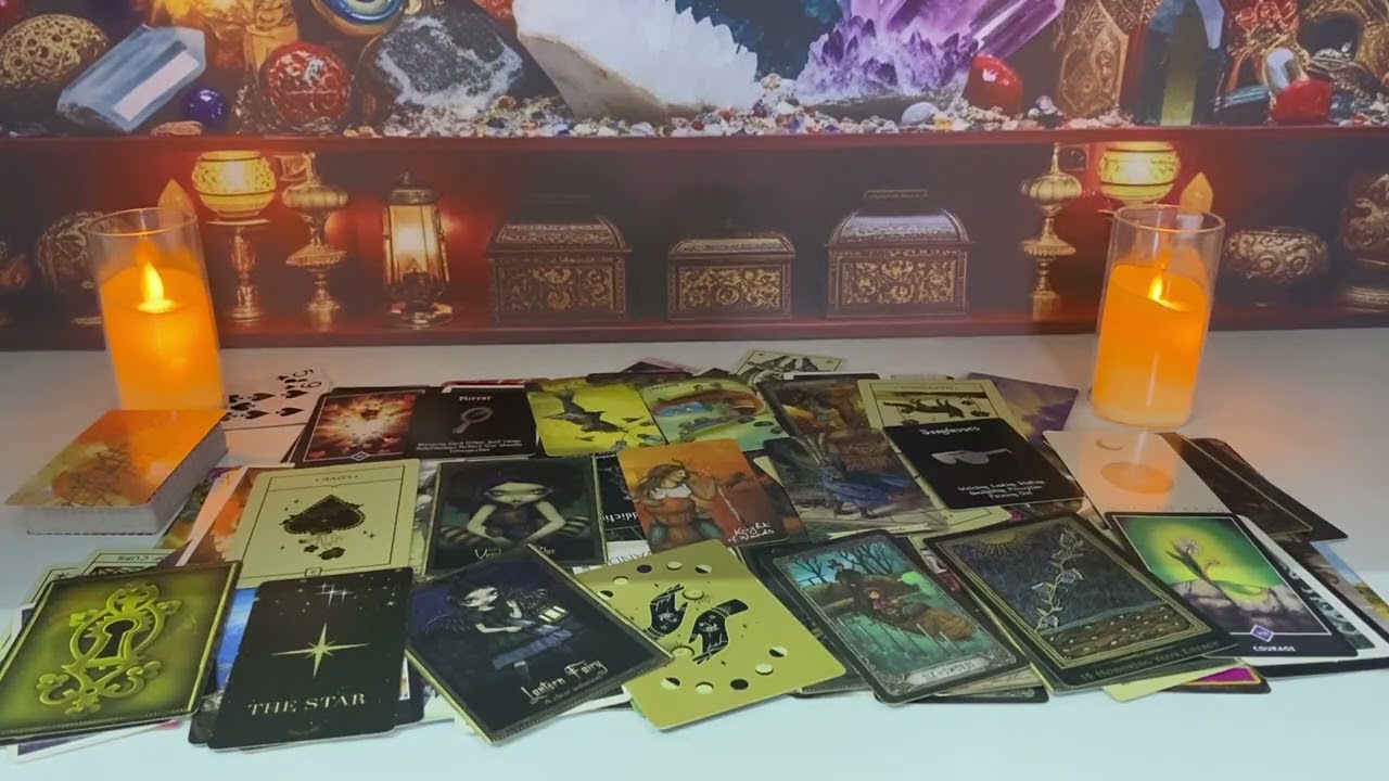 GEMINI   - PEOPLE SECRETLY THINK THAT YOU ARE... GEMINI  LOVE TAROT READING TAROT READING