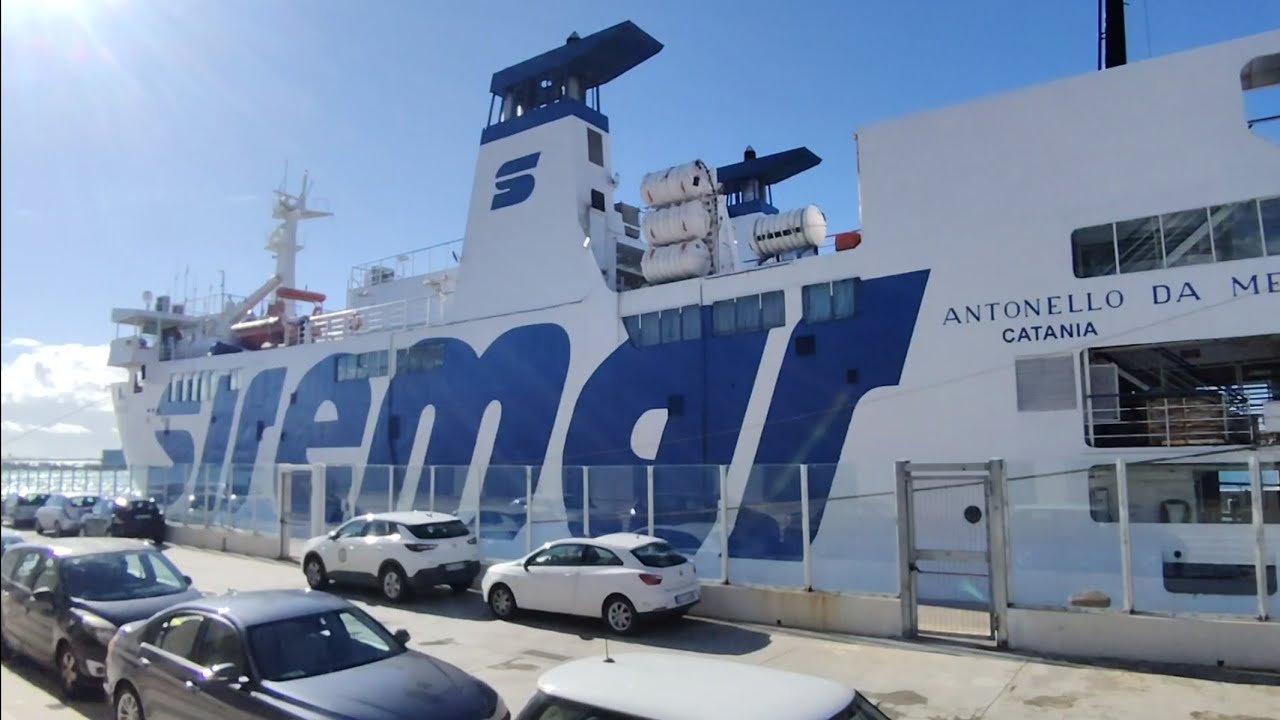 Viaggio di andata Trapani-Favignana (con scalo a Levanzo) con la nave Antonello da Messina
