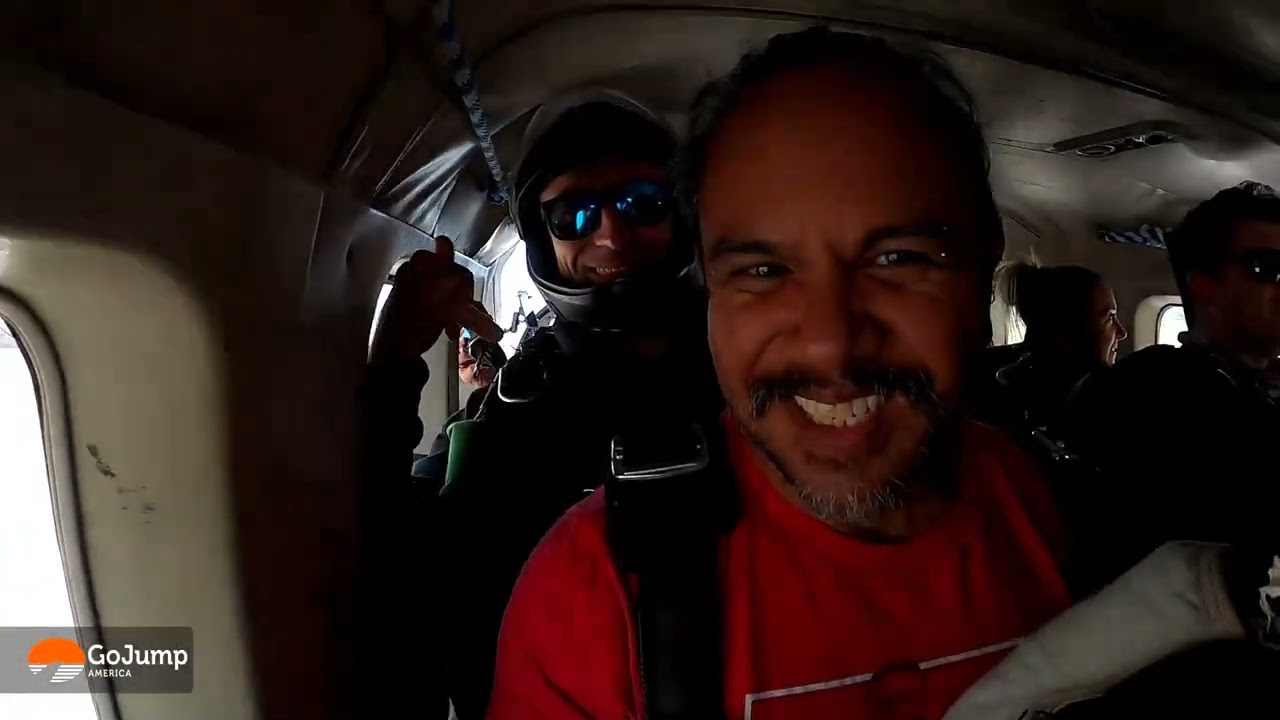 My Radical Life Episode 2 Vlog: Skydiving over Oceanside Beach California & seeing Earth 2 miles up