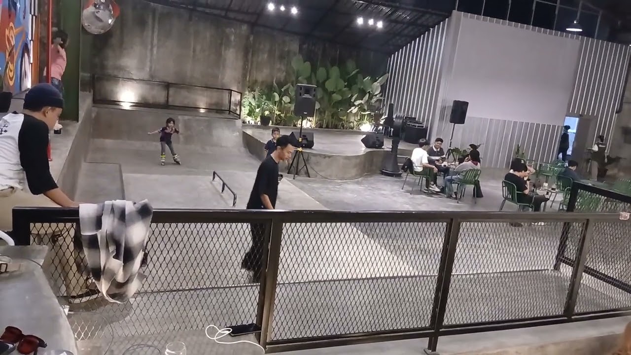 Latihan skateboard pemula