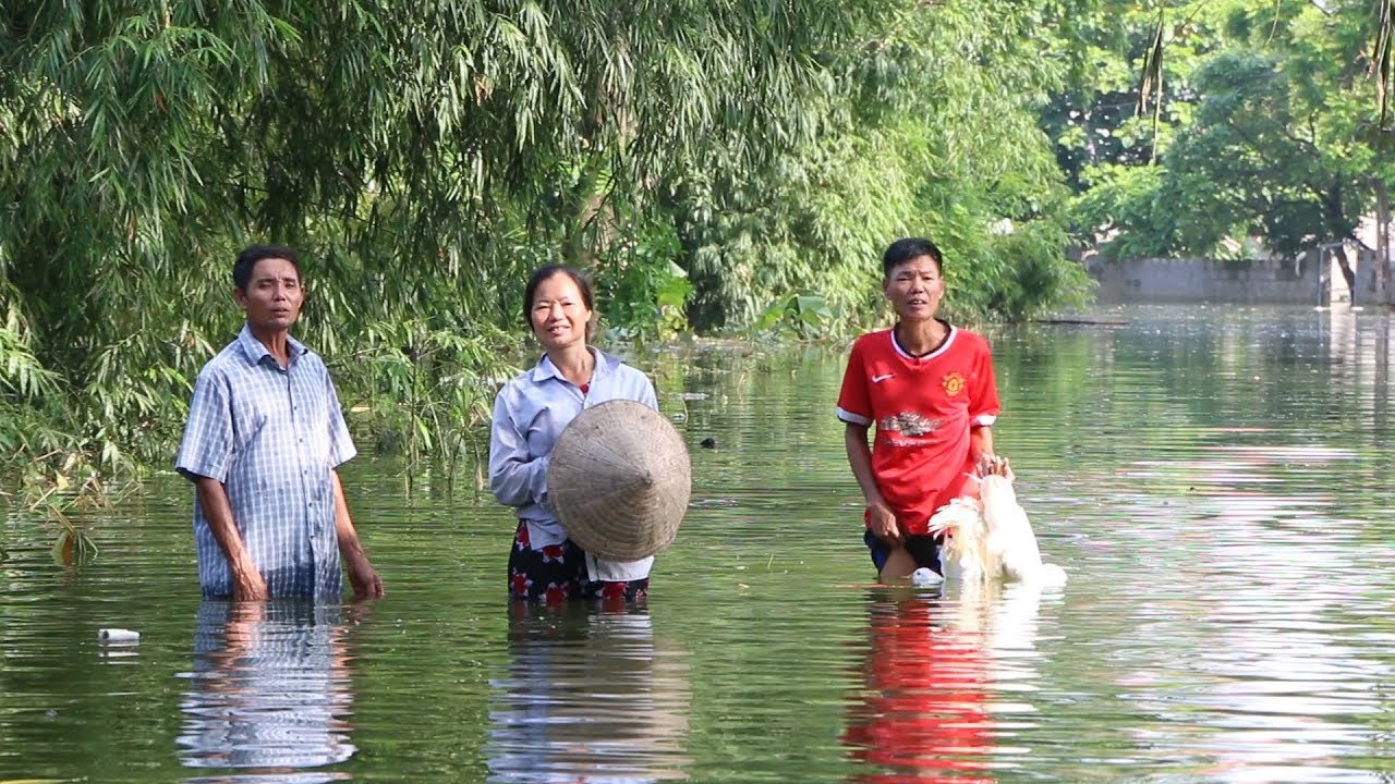 Chuong My - the community under water
