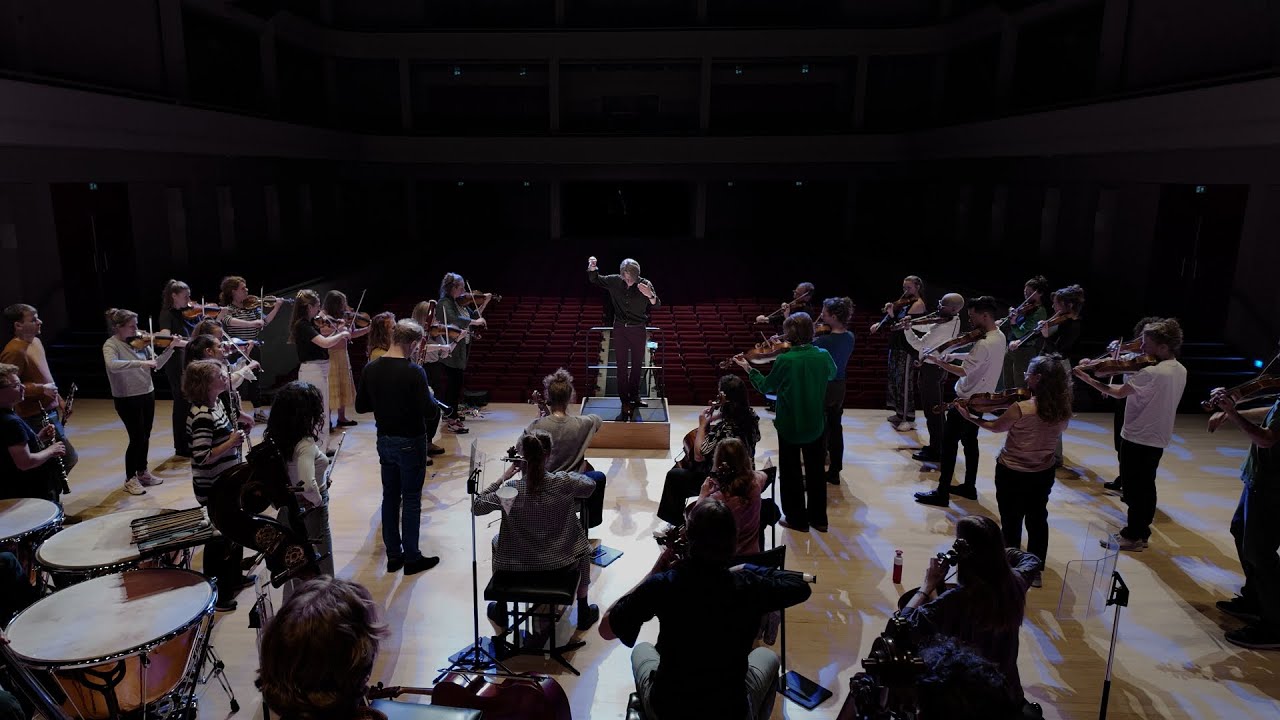 Conducting compilation: Chopin, Elgar, Tchaikovsky, Mendelssohn, Mozart and Beethoven