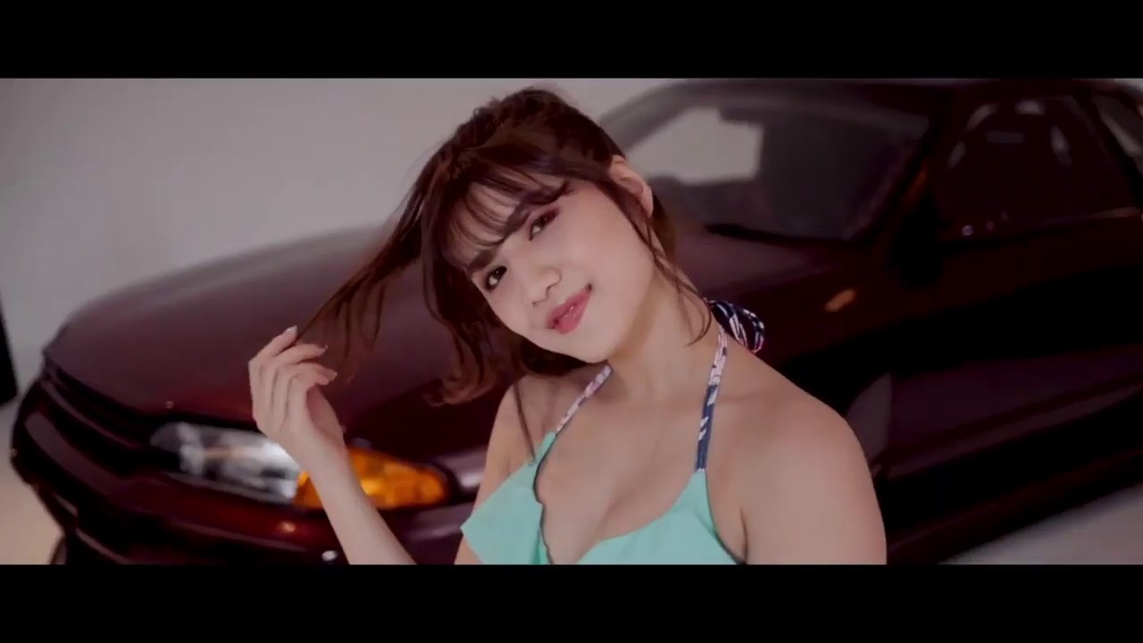 StanceMag #39 Skyline R32 GT R Garage Active x Kana Mikoshiba