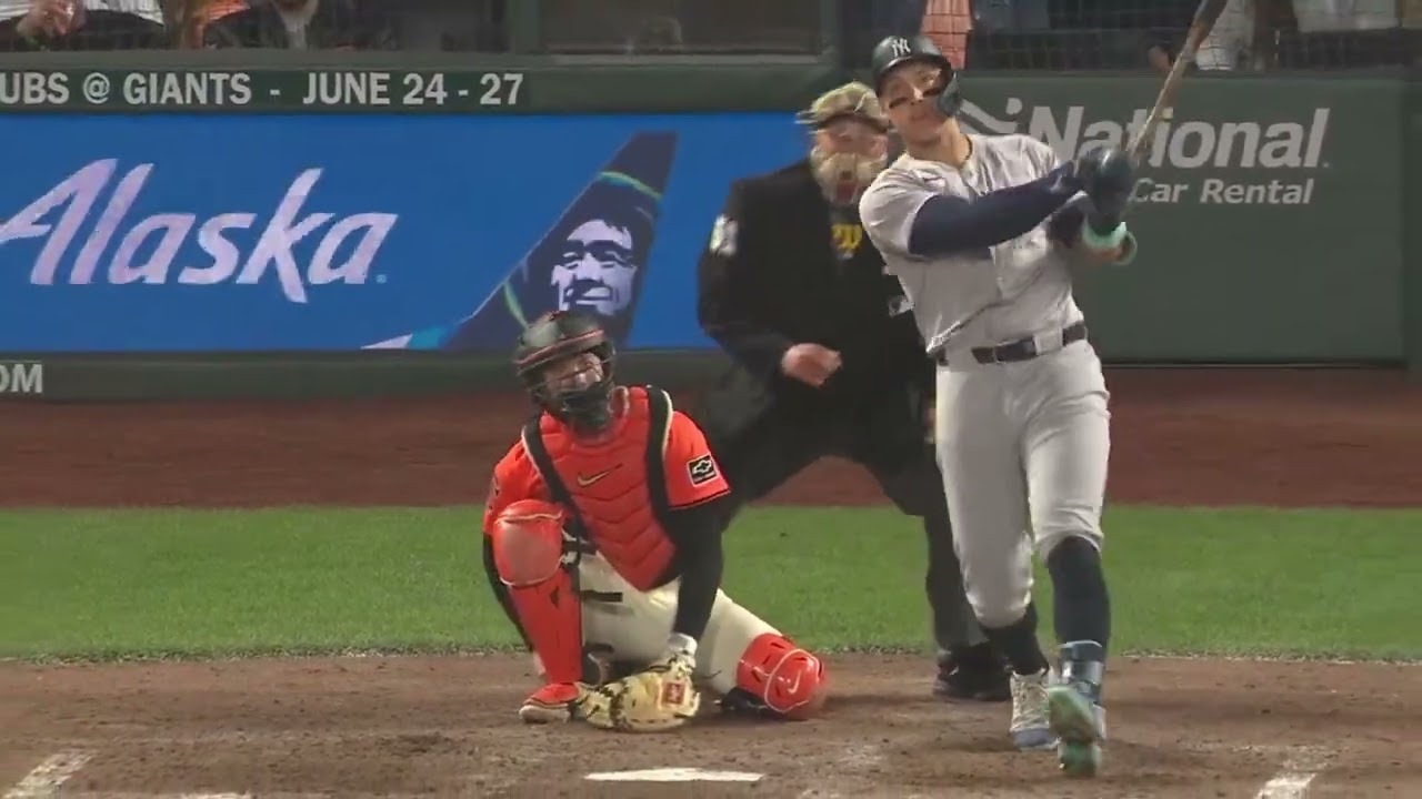 Aaron Judge Finishes Scorching May With 2 Home Runs vs. Giants!