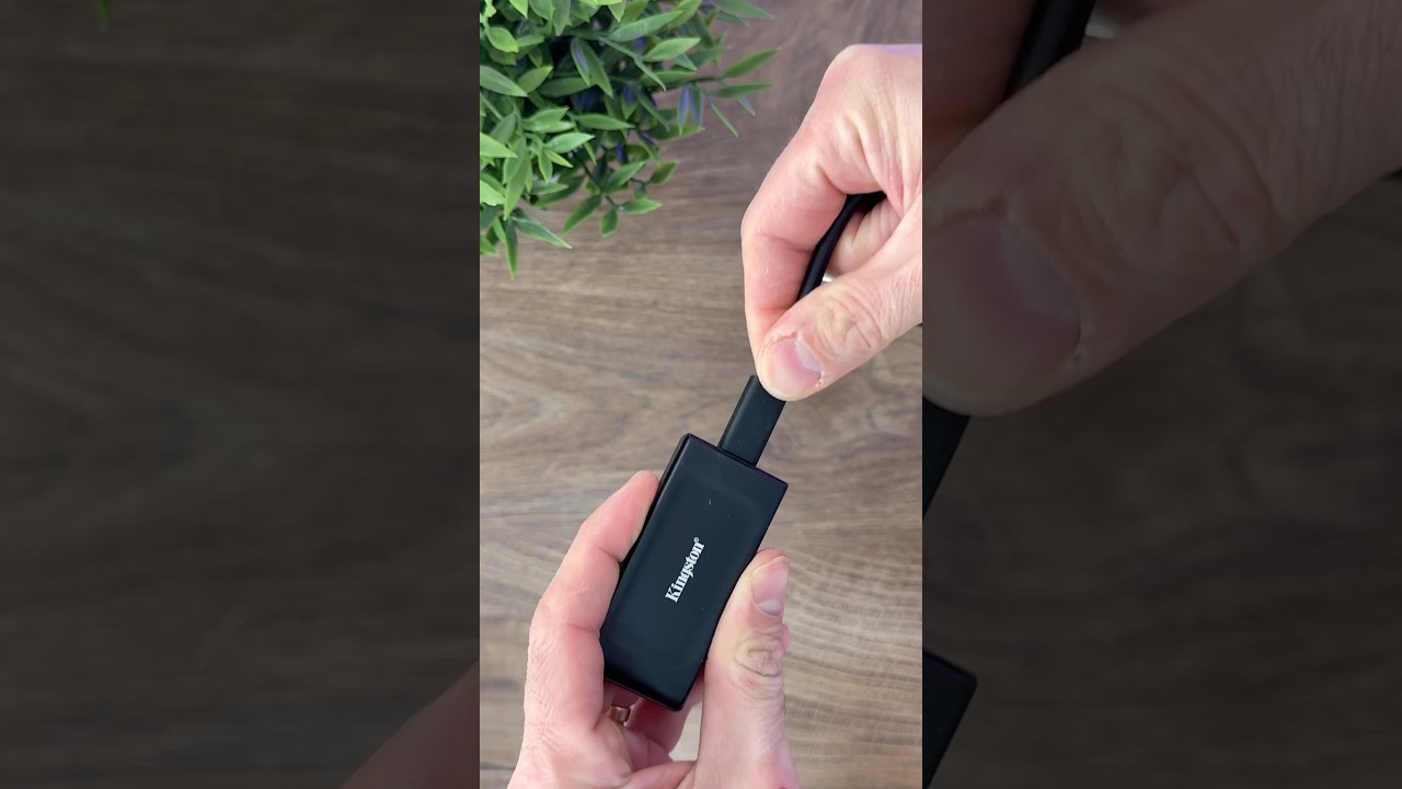 Versatile External SSD - Kingston XS1000 2TB #asmr