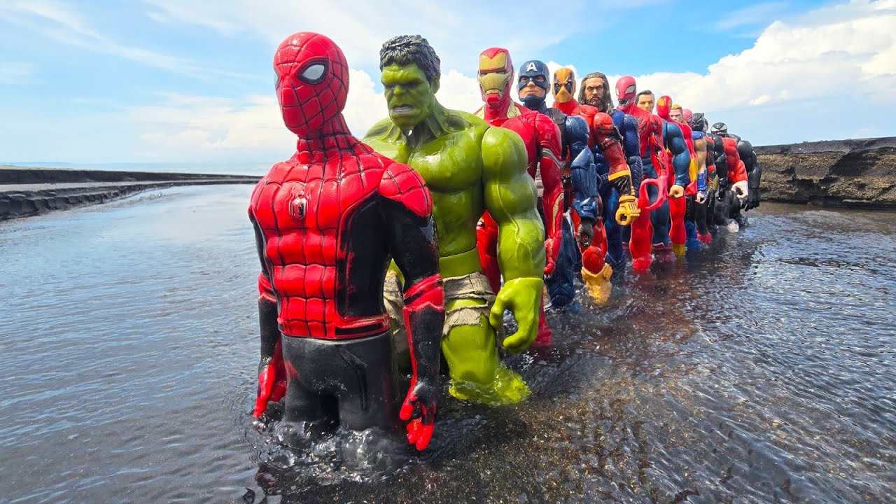 AVENGERS FIGURE COLLECTION, SPIDER-MAN MILES, HULK, CAPTAIN AMERICA, THOR #30