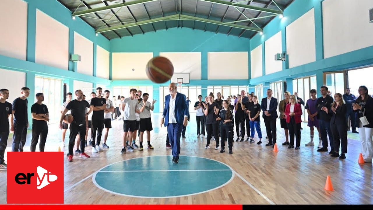 Kryeministri Edi Rama - Kamëz, gjimnazi i rilindur 