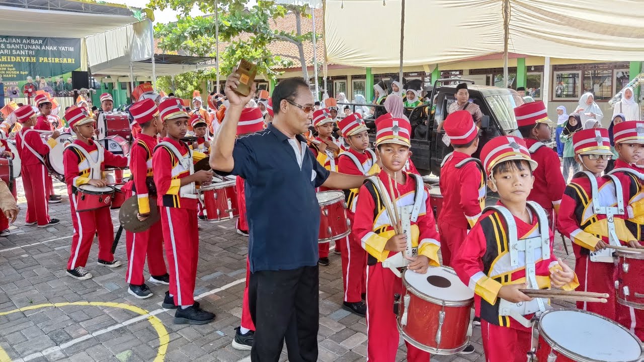 DRUMBAND DI SDN PASIR SARI 01 , SDN KRATON KEREN ABISSS 