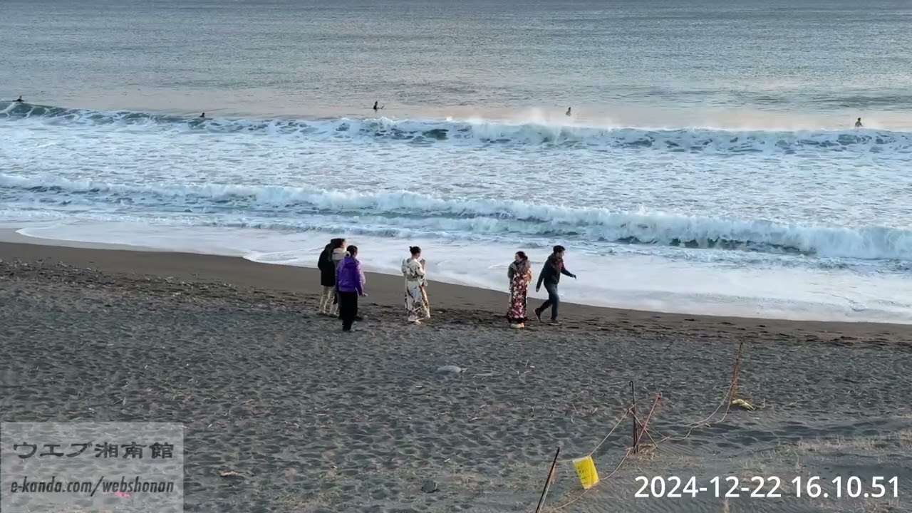 湘南海岸、冬至の浜辺、日常と非日常の交錯