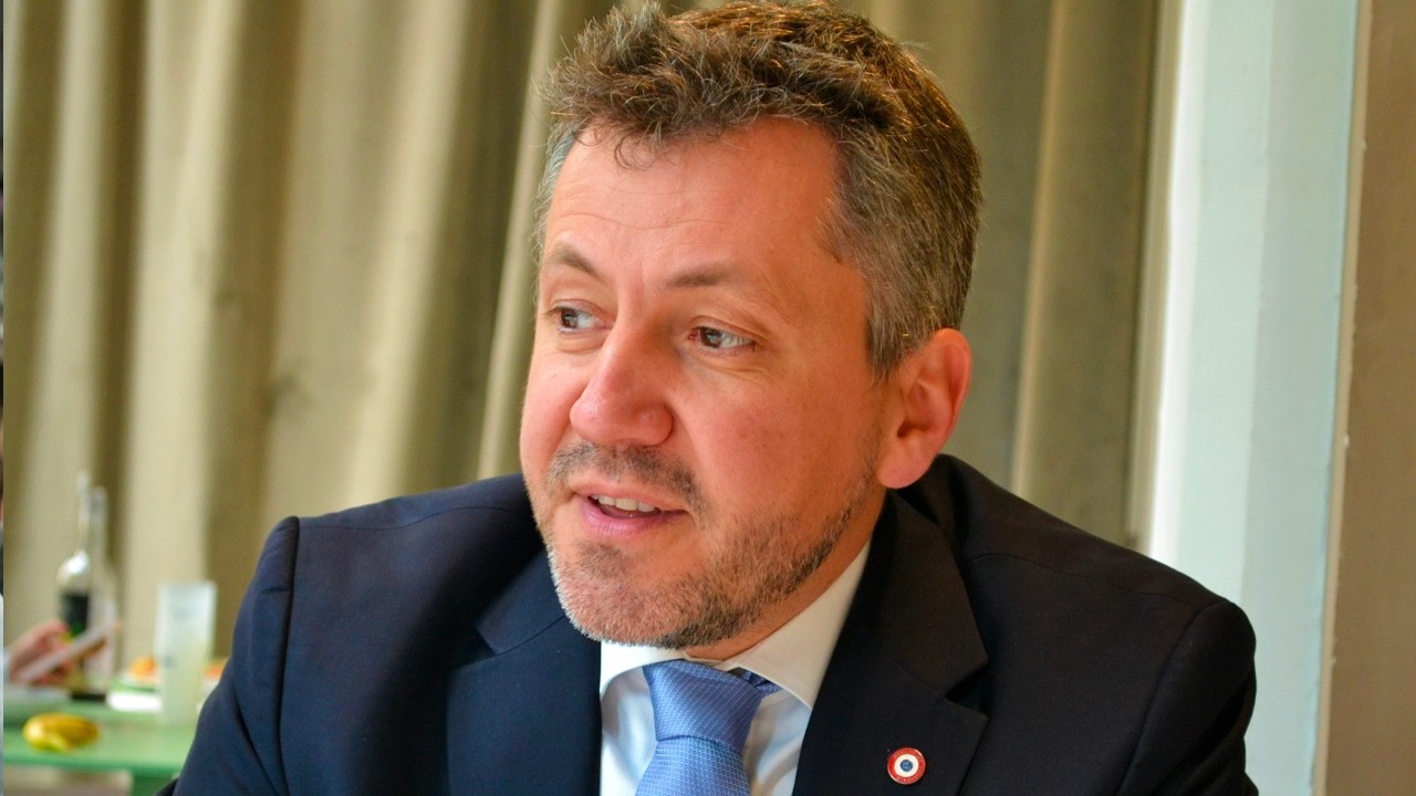 Municipales 2026 : Le RN à portée de victoires… mais encore entravé par le front républicain