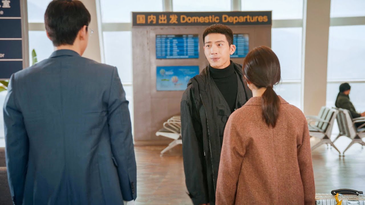 CEO บอกว่าเธอไม่ได้รักเธอ แต่พอเห็นผู้ชายข้างๆ กลับอิจฉา!