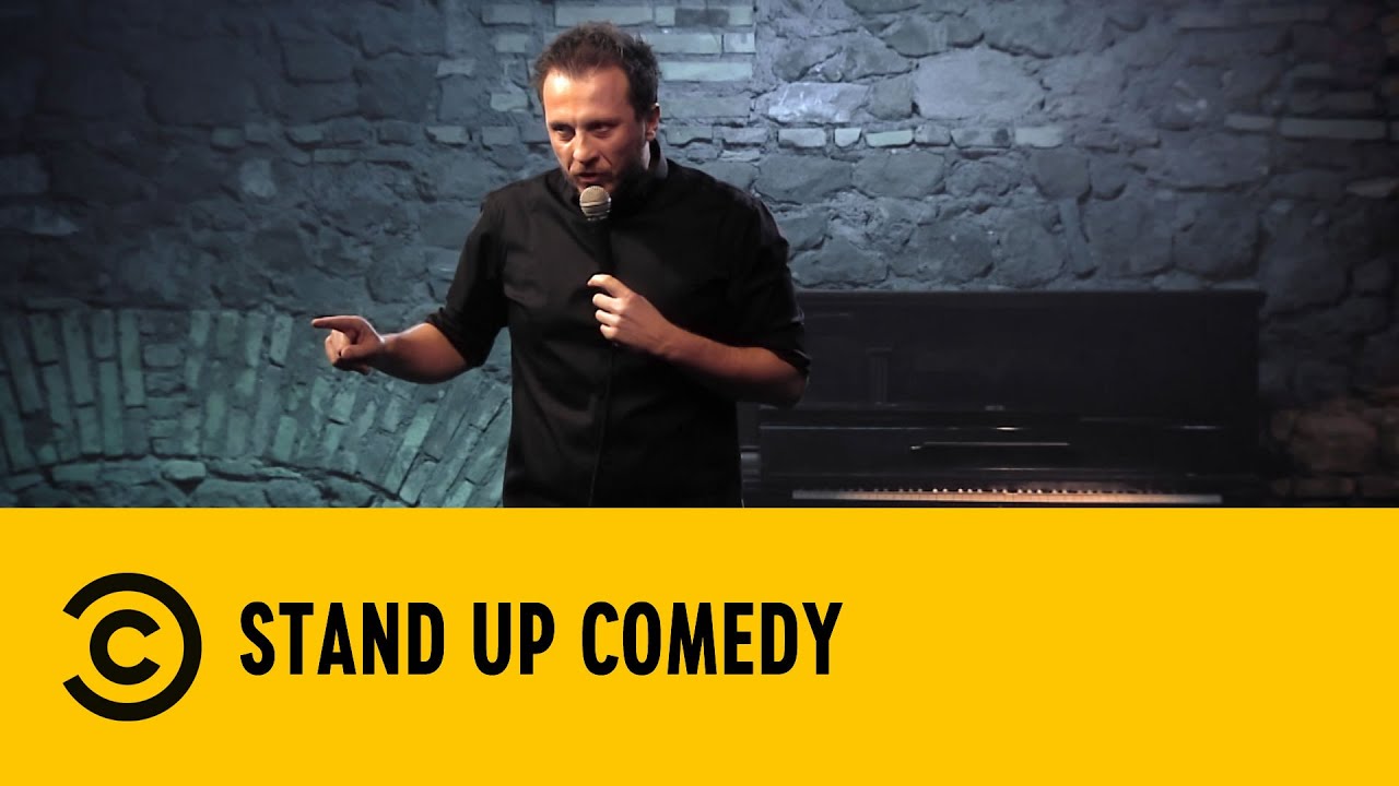 Stand Up Comedy: Mai mischiare amore e burocrazia - Giorgio Montanini - Comedy Central