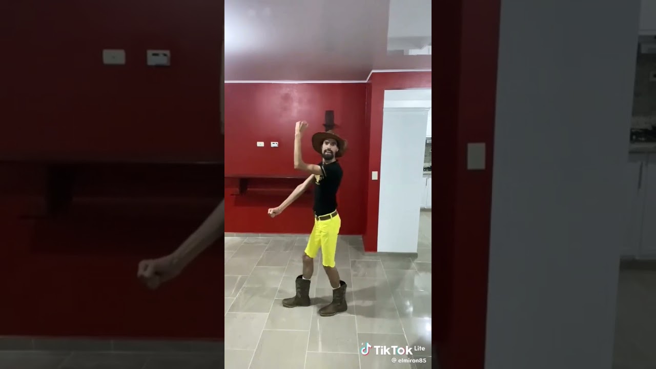 Dj Angelo 😂😂🤣🤣#dance #happy  #humor #shorts