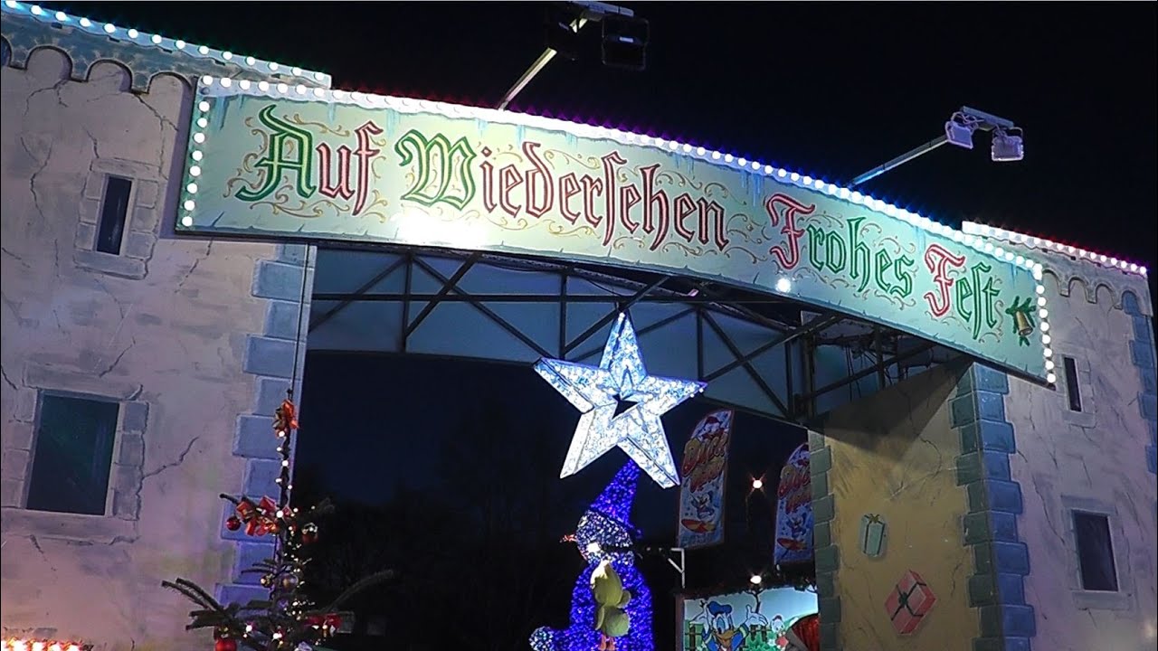 Weihnachtliche Bilder Weihnachtsrummel aus Berlin, 2025.  3   Impossible Tower 85 und 66 Meter.