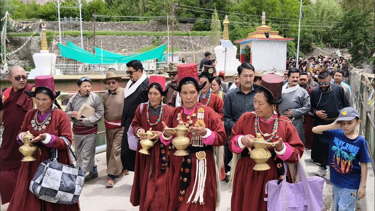 Wanla Lonpo Festival: Cultural procession with Lonpo's portrait
