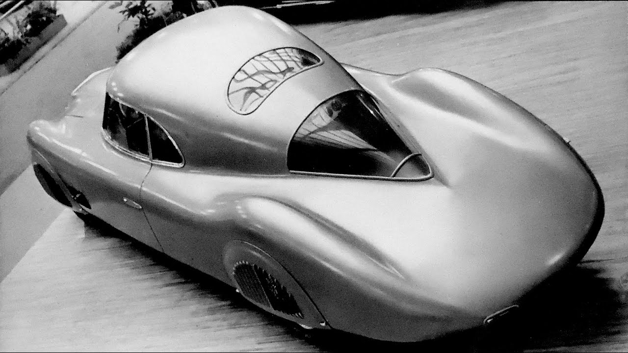 Lancia Aprilia aerodinamica: a concept at his best.
