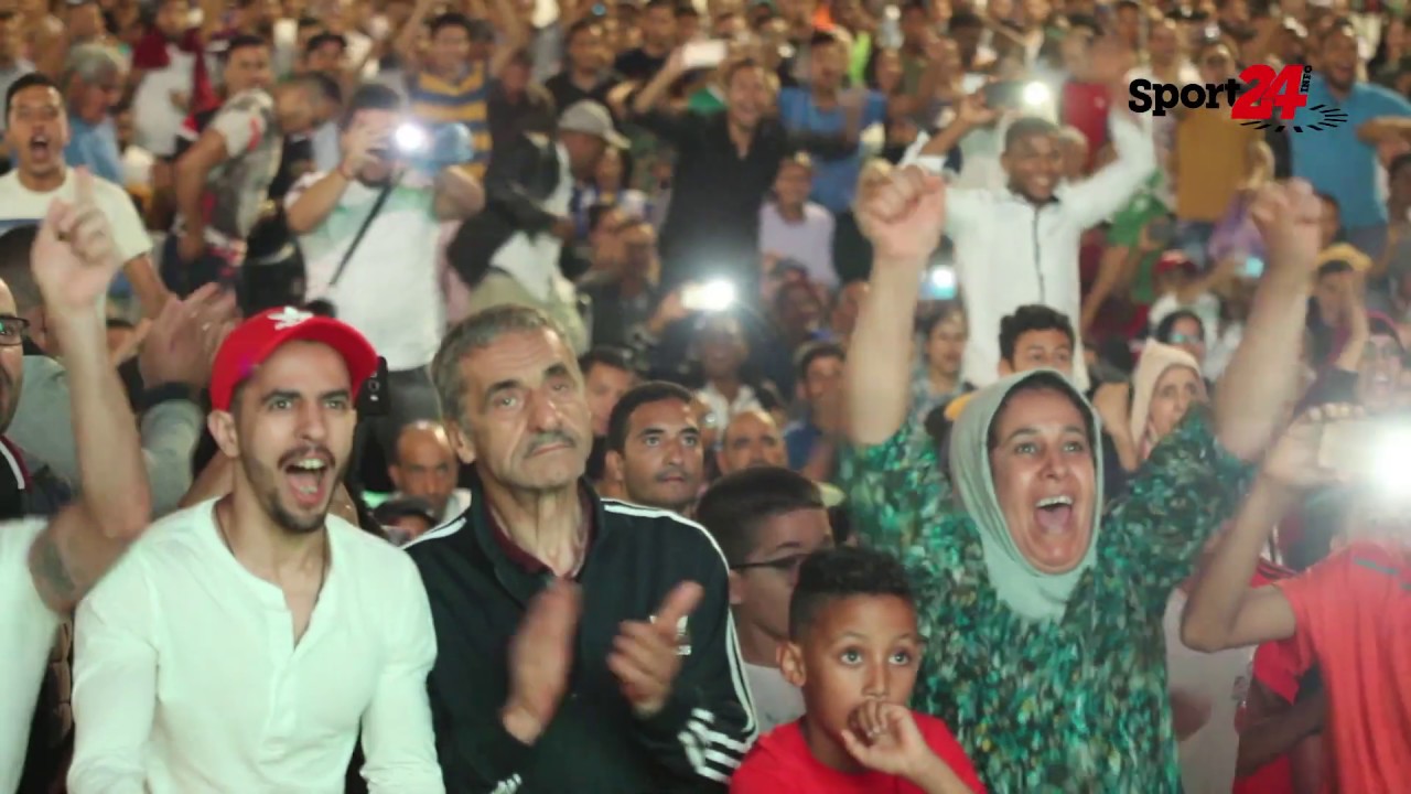 Algérie Sénégal  l'ambiance dans une fan zone à Casablanca