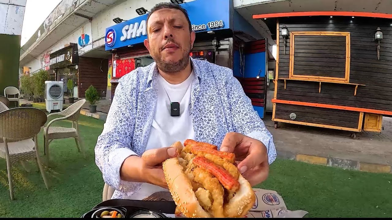 اقدم ساندوتش في مصر من 40 سنه و الشافعي ثابت وجوده في المهندسين و دلوقتي في امبابة