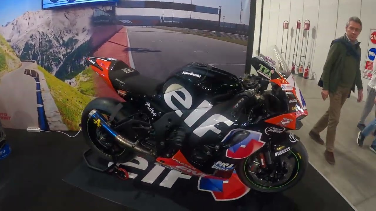 VALTER MOTO STAND 22/N10 * SPECIALE EICMA 2022