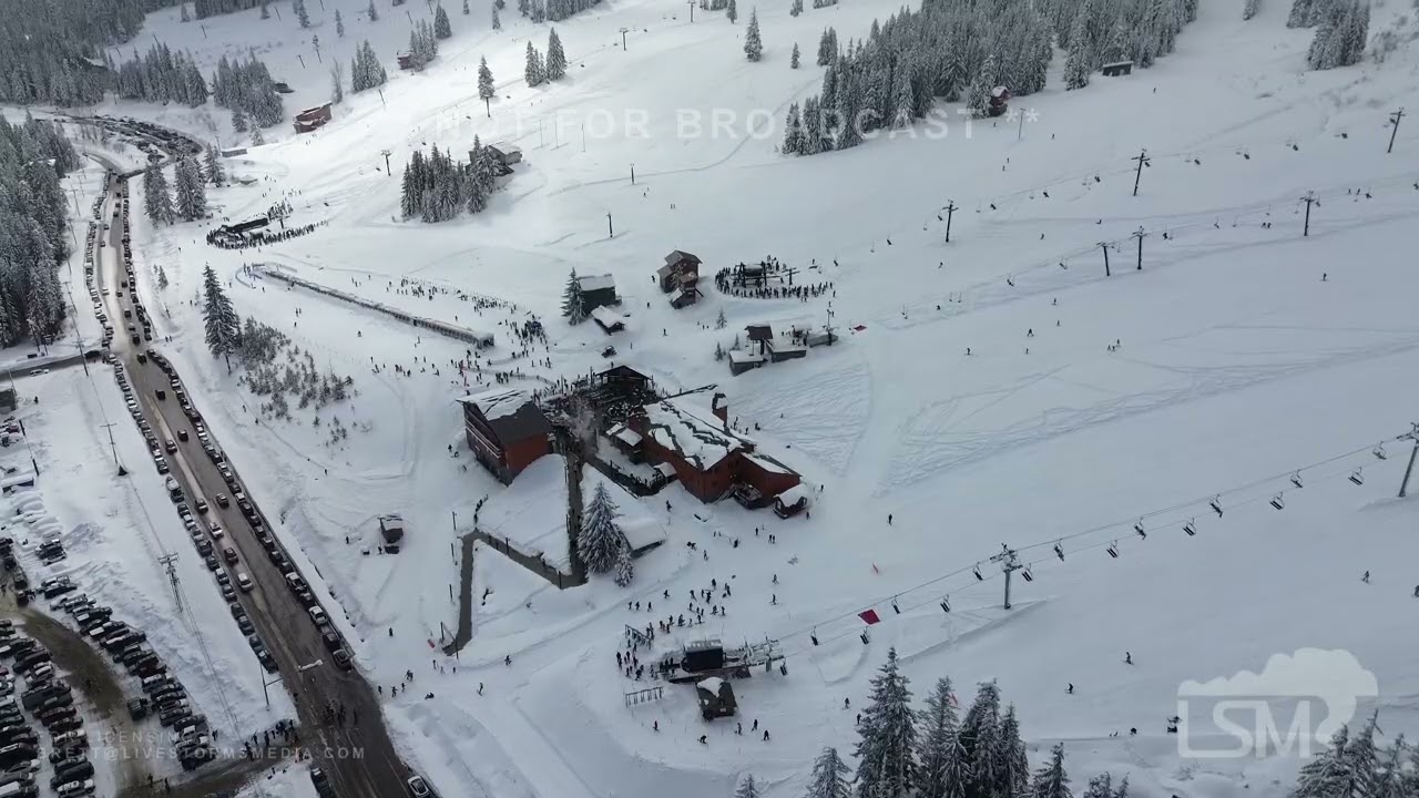 03-14-2026 Snoqualmie Pass, WA - Post-Snowstorm Drone Footage