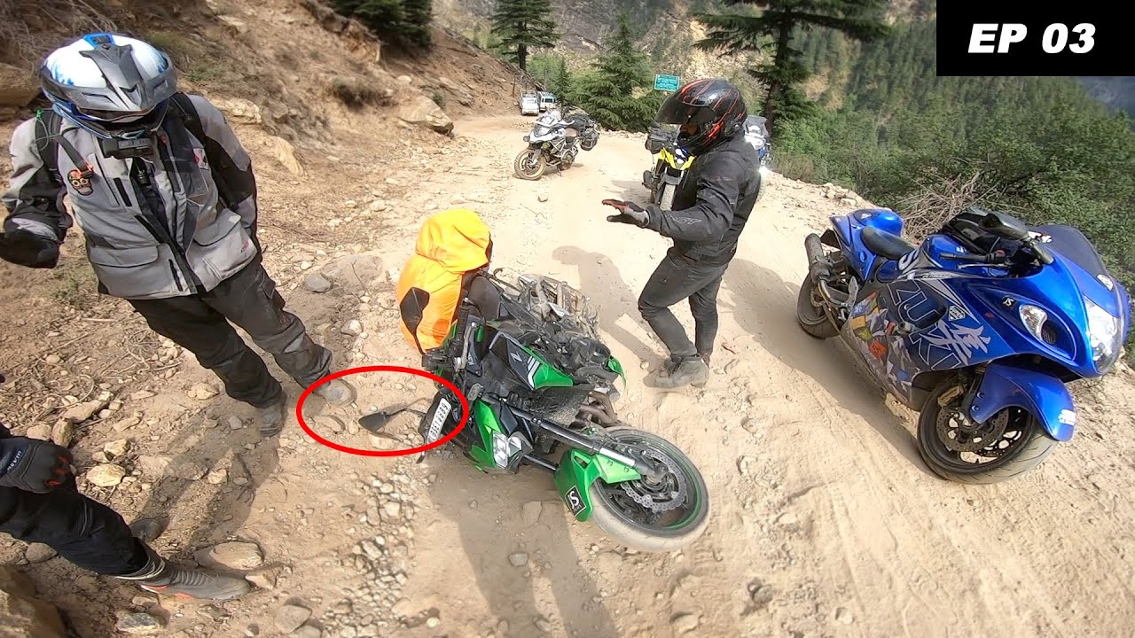 Broke Z900 on the world's most dangerous road !!