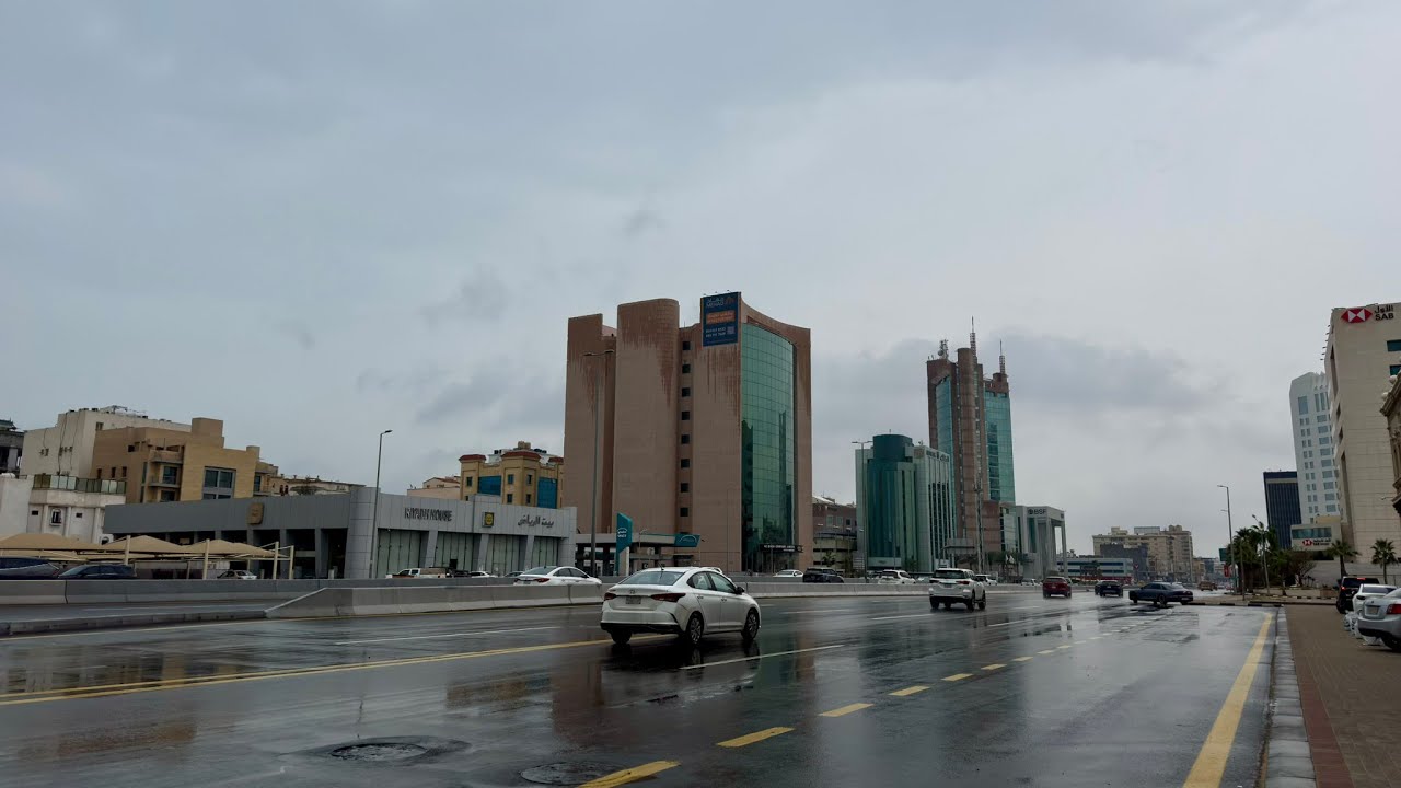 امطار الدمام - الخبر السبت 19 / 8 / 1447