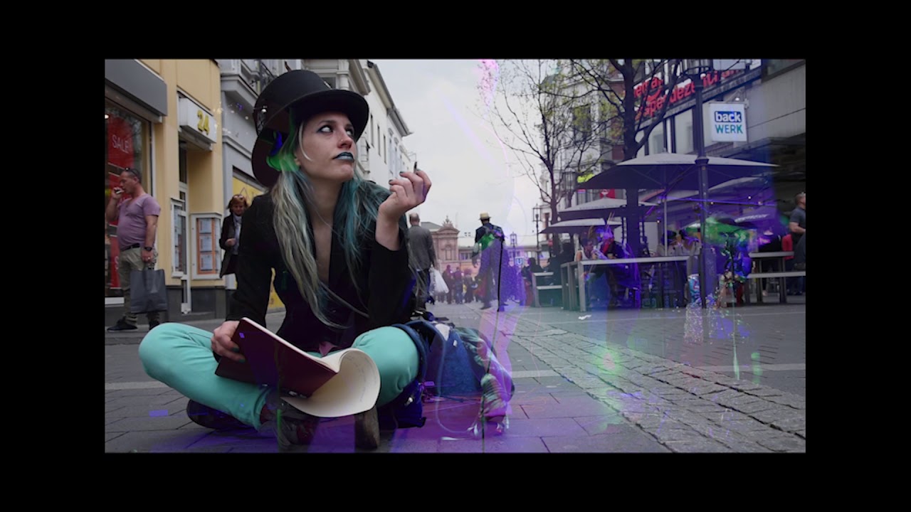 Cynthia Nickschas & Friends - Alles gleich Mensch (offizielles Musikvideo)