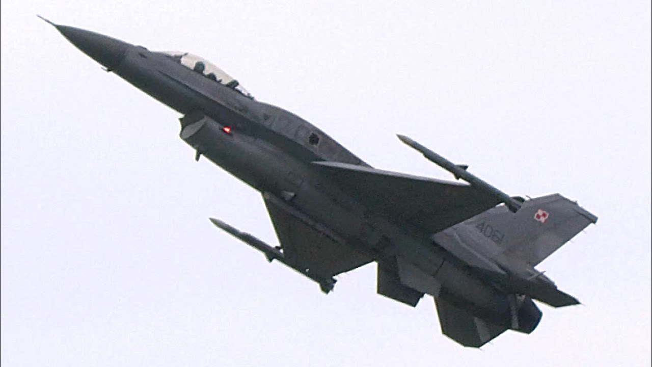 Polish Air Force F-16 - RAF Cosford Air Show 2025