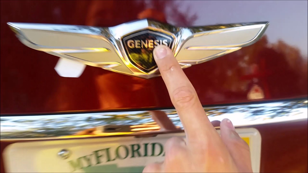 HOW TO DEBADGE! Your Trunk Emblem (2011 Hyundai Genesis 4.6, Part 1)