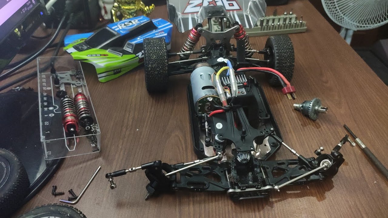 WLTOYS 144001 Обслуживание переднего дифференциала (смазка, разборка и сборка) — ежедневная доза