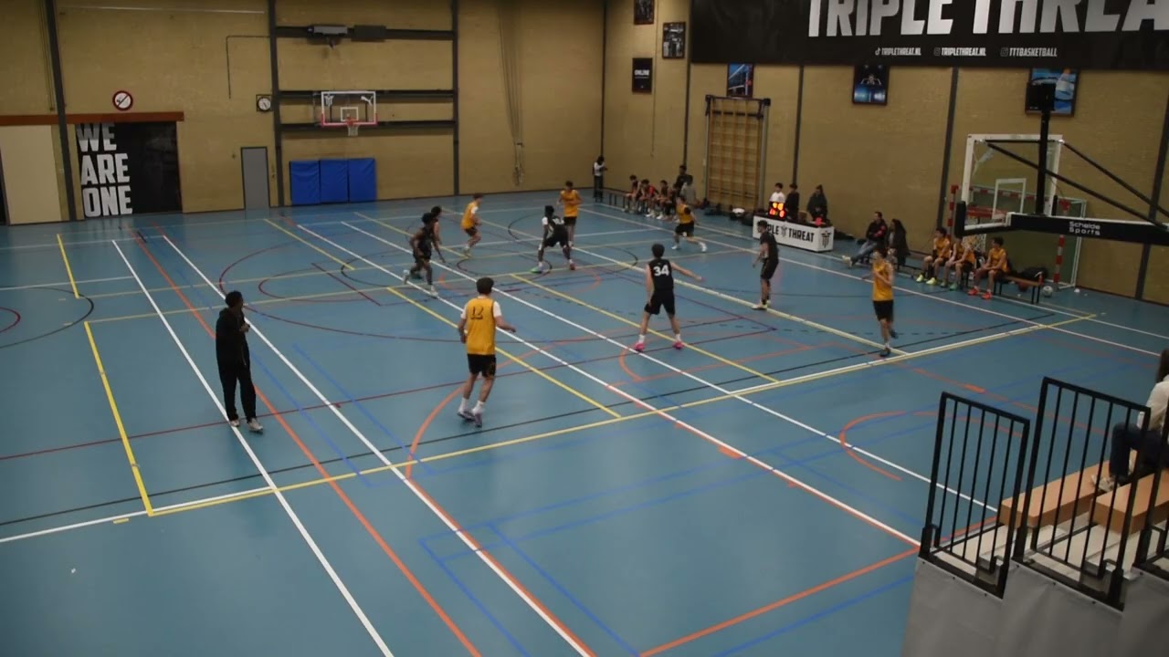 BVA Tigers U18-1 vs Day 1 U18-1