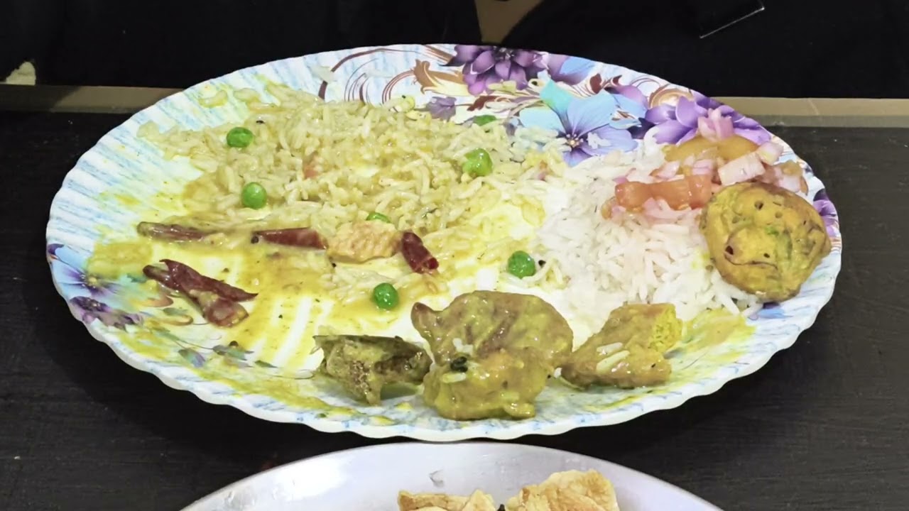 #Punjab style kadhi pakoda# #rice# 🍚🌾# which papad# #salad# 🫜🥗🥗🍚🌾🥗🍚 subscribe my youtube channel ✨✨