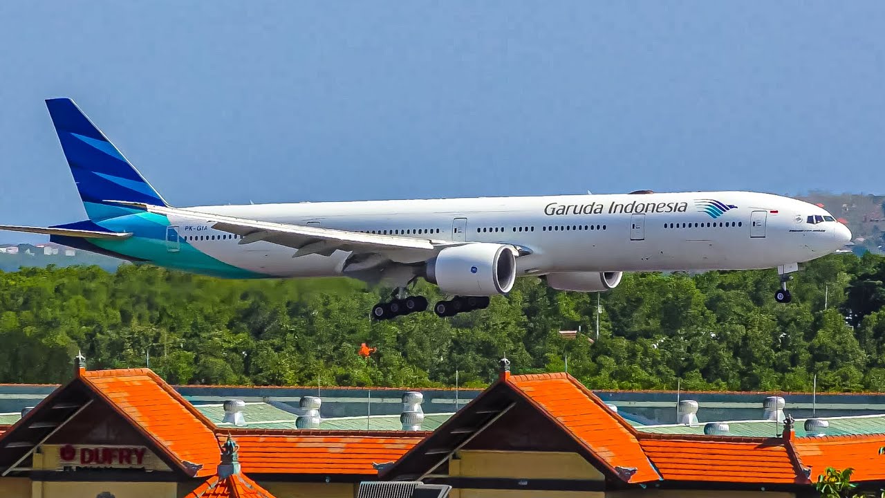 30 MINS of Indonesian DENPASAR BALI Airport Plane Spotting