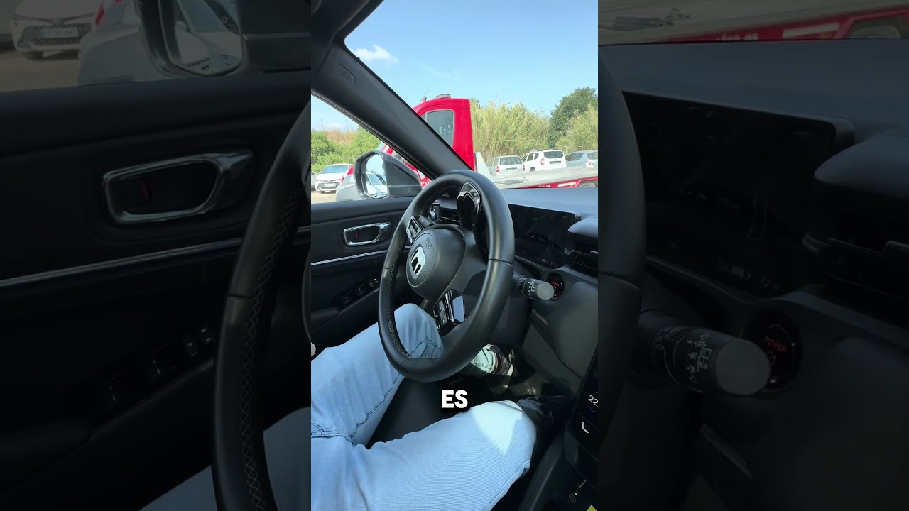 Aparcamiento autom&aacute;tico #coche #automoviles #coches #motor #suv #honda #cocheelectrico #cochesdelujo