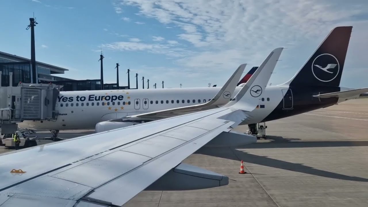 Lufthansa Flug Berlin Brandenburg [BER] - Frankfurt [FRA] Start & Landung | Airbus A320-271N