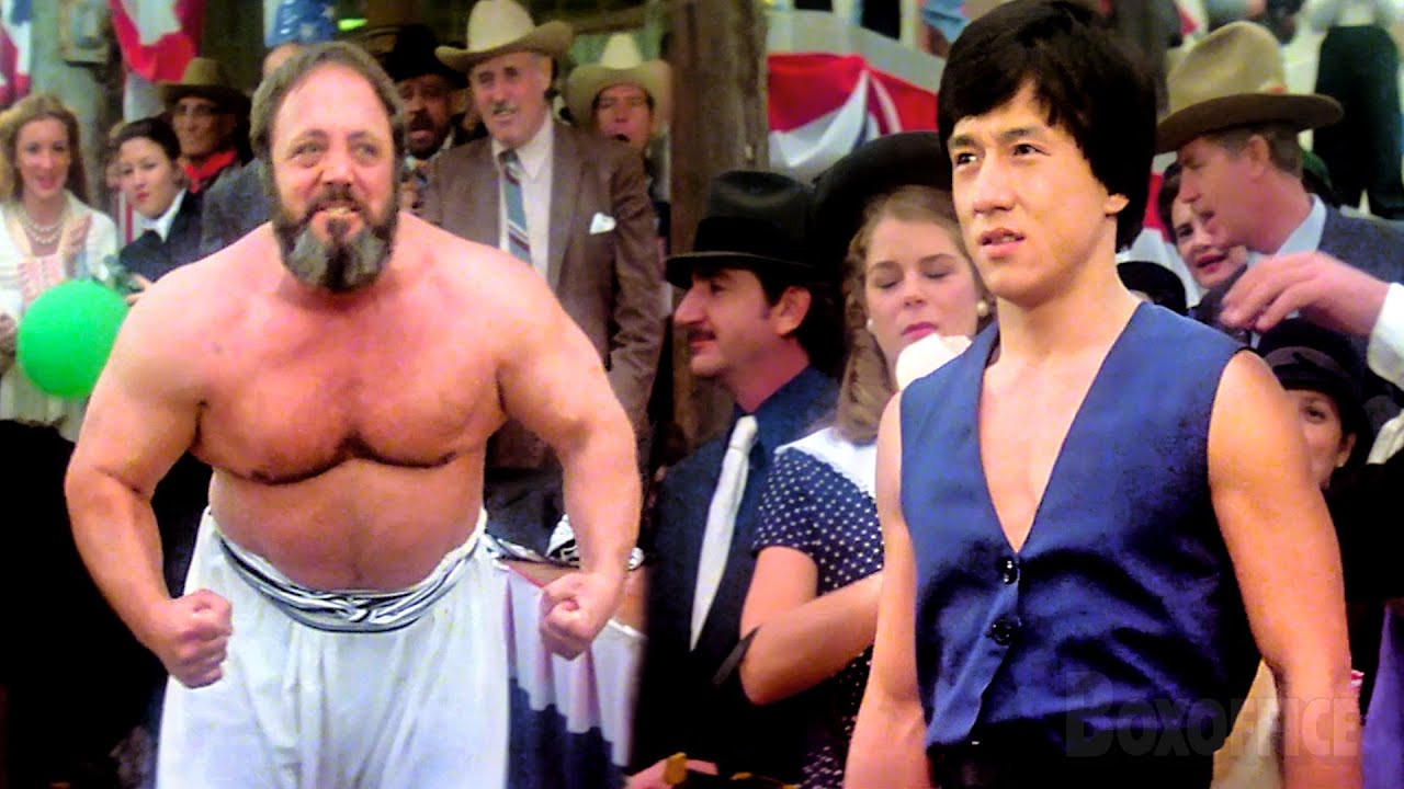 Big boy can't handle Jackie Chan and tries to cheat | Battle Creek Brawl CLASSIC Fight Scene