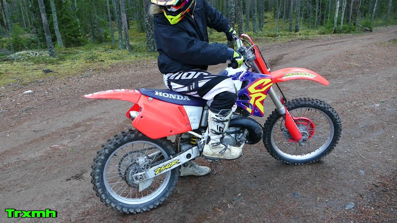 Honda CR250 1995 (Raw 2-Stroke Sound)